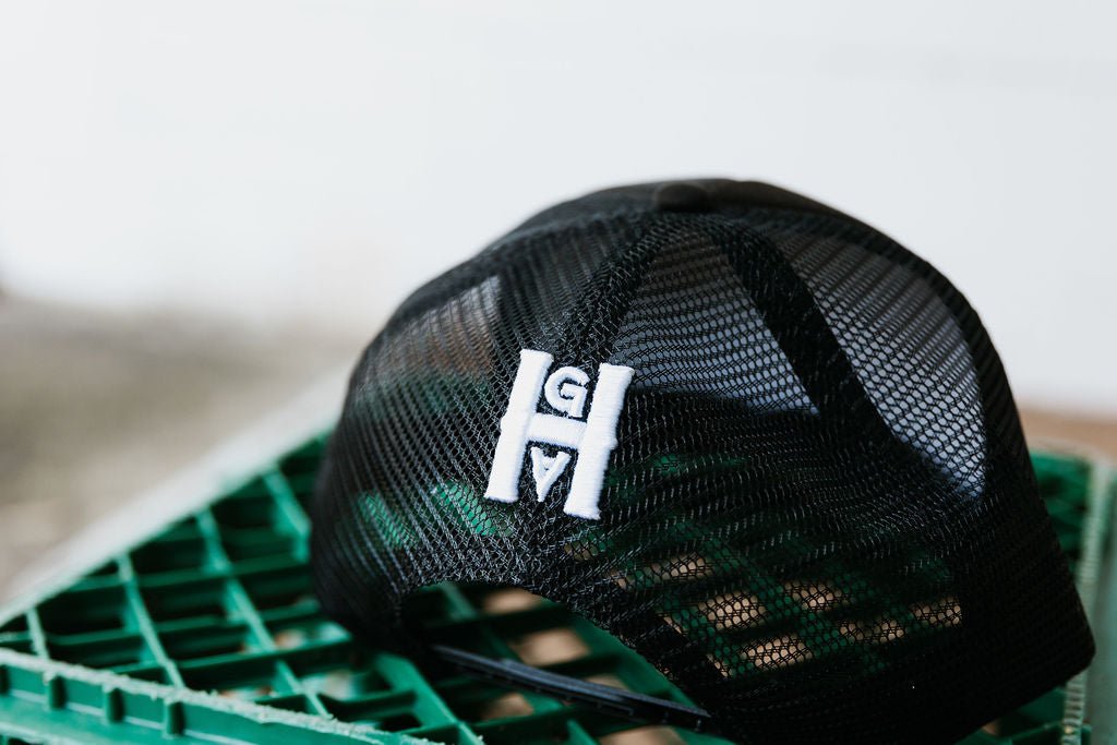 Trust Jesus Trucker Hat (black) - Hats